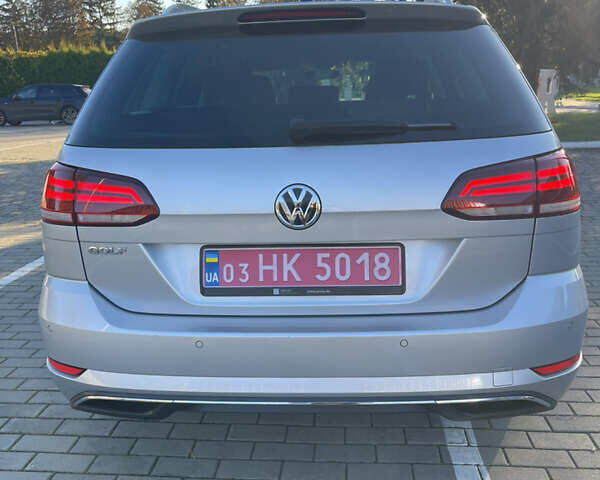 Фольксваген Гольф 2020 в Луцке на Automoto.ua Серый Фольксваген Гольф, объемом двигателя 1.97 л и пробегом 193 тыс. км за 17500 $, фото 7 на Automoto.ua