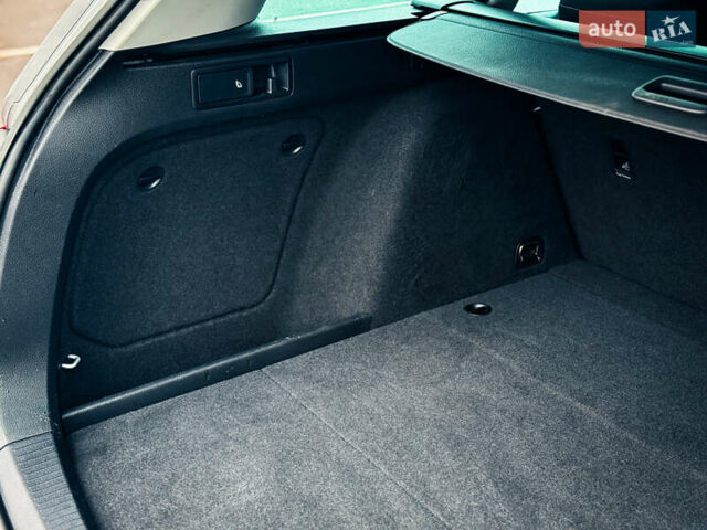 Серый Фольксваген Гольф, объемом двигателя 1.97 л и пробегом 193 тыс. км за 17200 $, фото 30 на Automoto.ua