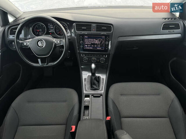 Сірий Фольксваген Гольф, об'ємом двигуна 1.97 л та пробігом 196 тис. км за 17707 $, фото 48 на Automoto.ua