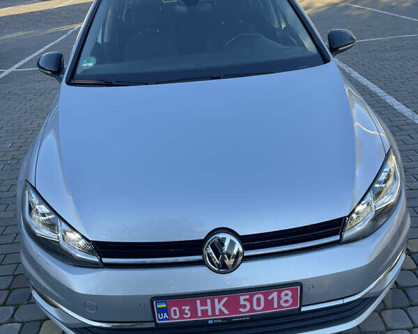Фольксваген Гольф 2020 в Луцке на Automoto.ua Серый Фольксваген Гольф, объемом двигателя 1.97 л и пробегом 193 тыс. км за 17500 $, фото 4 на Automoto.ua