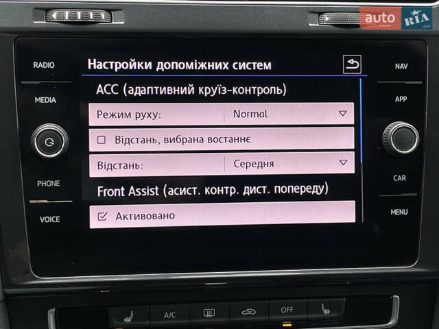 Серый Фольксваген Гольф, объемом двигателя 2 л и пробегом 197 тыс. км за 16790 $, фото 56 на Automoto.ua