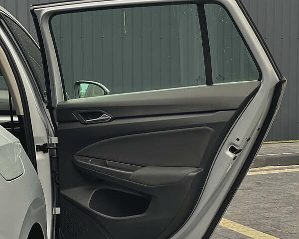 Серый Фольксваген Гольф, объемом двигателя 1.97 л и пробегом 217 тыс. км за 19999 $, фото 26 на Automoto.ua