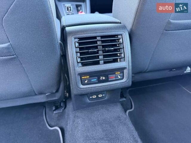 Серый Фольксваген Гольф, объемом двигателя 2 л и пробегом 167 тыс. км за 19990 $, фото 37 на Automoto.ua