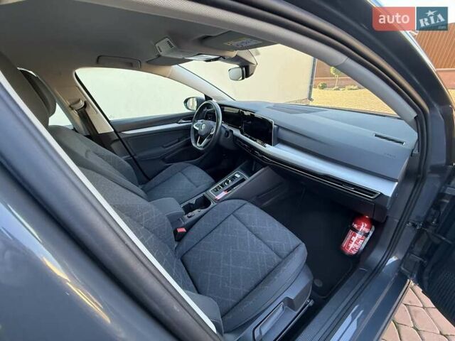 Серый Фольксваген Гольф, объемом двигателя 2 л и пробегом 167 тыс. км за 19990 $, фото 31 на Automoto.ua