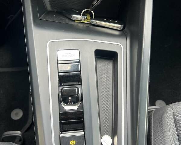 Серый Фольксваген Гольф, объемом двигателя 2 л и пробегом 211 тыс. км за 19899 $, фото 24 на Automoto.ua