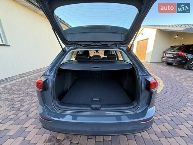 Серый Фольксваген Гольф, объемом двигателя 2 л и пробегом 167 тыс. км за 19990 $, фото 42 на Automoto.ua