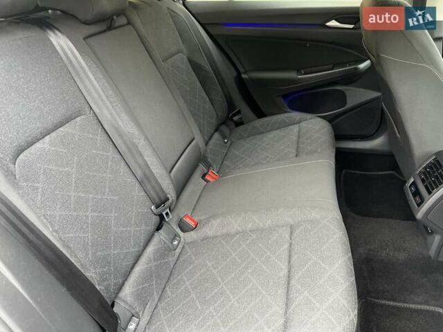 Серый Фольксваген Гольф, объемом двигателя 2 л и пробегом 211 тыс. км за 19899 $, фото 33 на Automoto.ua