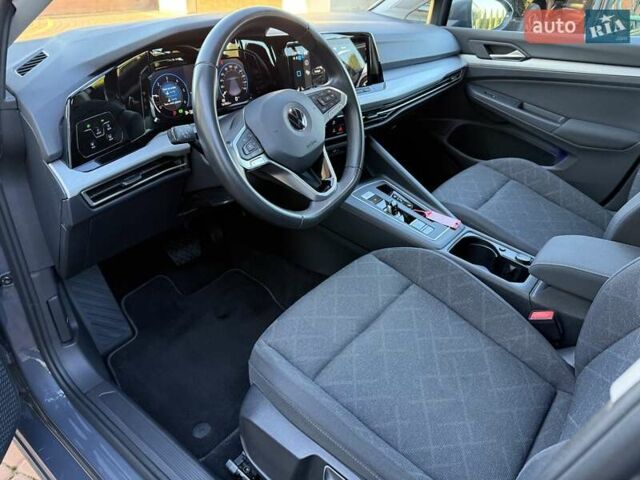 Серый Фольксваген Гольф, объемом двигателя 2 л и пробегом 167 тыс. км за 19990 $, фото 13 на Automoto.ua