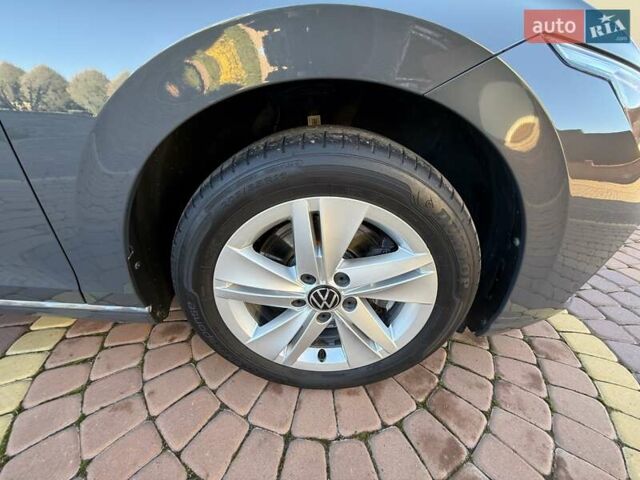 Серый Фольксваген Гольф, объемом двигателя 2 л и пробегом 167 тыс. км за 19990 $, фото 55 на Automoto.ua