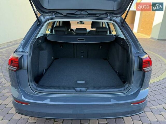 Серый Фольксваген Гольф, объемом двигателя 2 л и пробегом 167 тыс. км за 19990 $, фото 43 на Automoto.ua