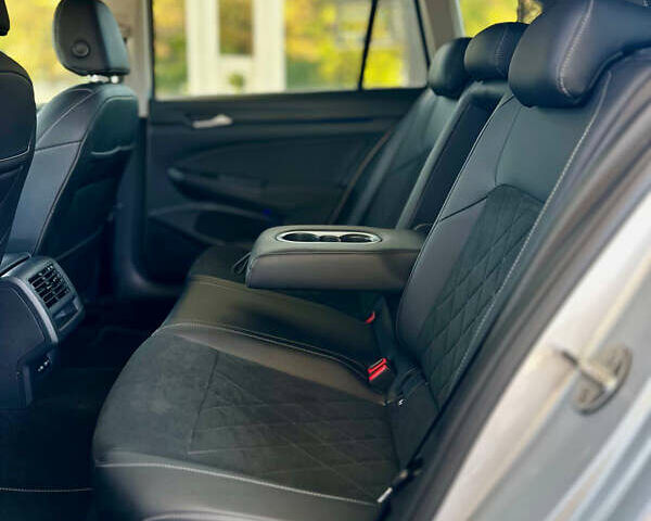 Серый Фольксваген Гольф, объемом двигателя 1.97 л и пробегом 172 тыс. км за 20999 $, фото 14 на Automoto.ua