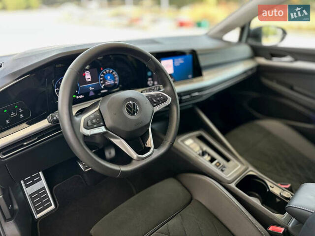 Серый Фольксваген Гольф, объемом двигателя 1.97 л и пробегом 172 тыс. км за 20999 $, фото 10 на Automoto.ua