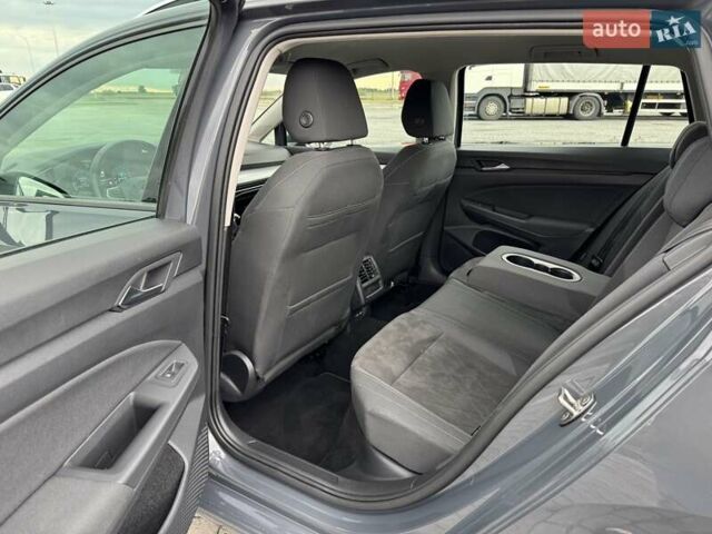 Серый Фольксваген Гольф, объемом двигателя 2 л и пробегом 160 тыс. км за 20800 $, фото 32 на Automoto.ua