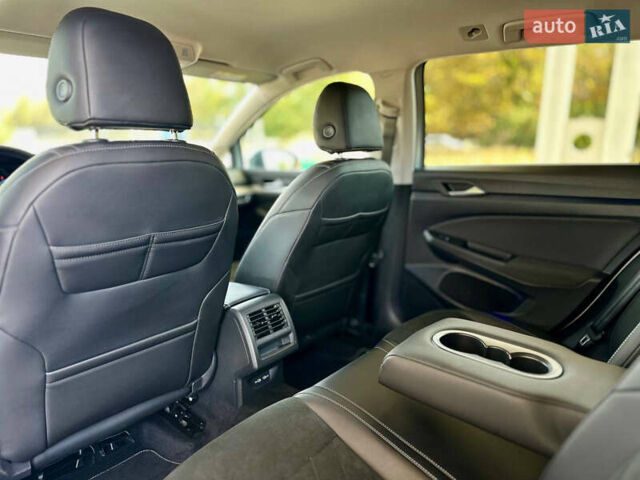 Серый Фольксваген Гольф, объемом двигателя 1.97 л и пробегом 172 тыс. км за 20999 $, фото 13 на Automoto.ua