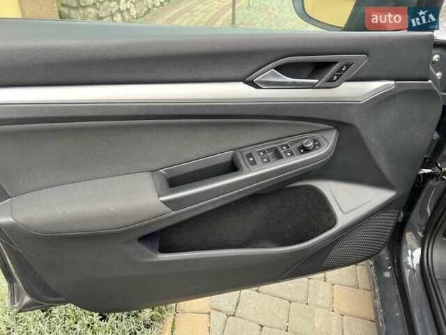 Серый Фольксваген Гольф, объемом двигателя 2 л и пробегом 211 тыс. км за 19899 $, фото 19 на Automoto.ua