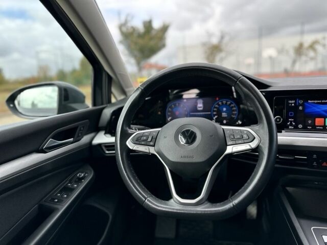 Серый Фольксваген Гольф, объемом двигателя 1.5 л и пробегом 175 тыс. км за 18700 $, фото 11 на Automoto.ua