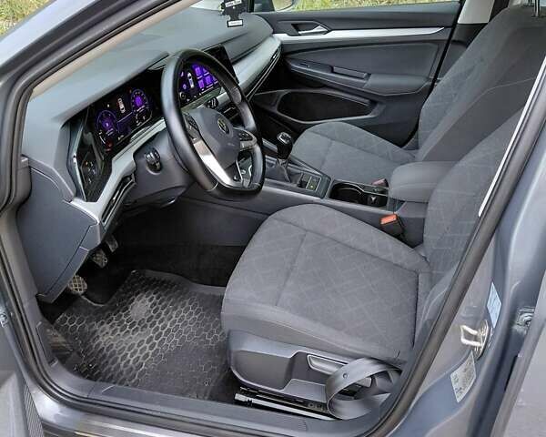 Серый Фольксваген Гольф, объемом двигателя 2 л и пробегом 146 тыс. км за 19400 $, фото 7 на Automoto.ua