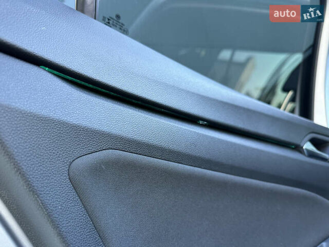 Серый Фольксваген Гольф, объемом двигателя 1.97 л и пробегом 149 тыс. км за 21300 $, фото 25 на Automoto.ua