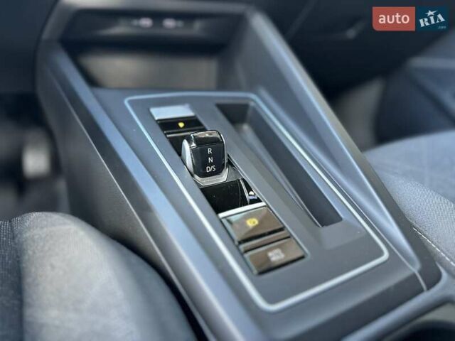 Серый Фольксваген Гольф, объемом двигателя 2 л и пробегом 215 тыс. км за 19300 $, фото 25 на Automoto.ua