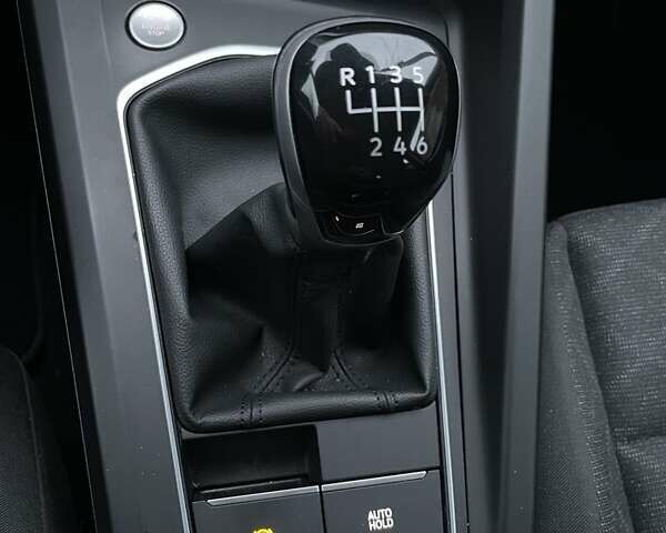 Сірий Фольксваген Гольф, об'ємом двигуна 1.97 л та пробігом 137 тис. км за 20650 $, фото 3 на Automoto.ua