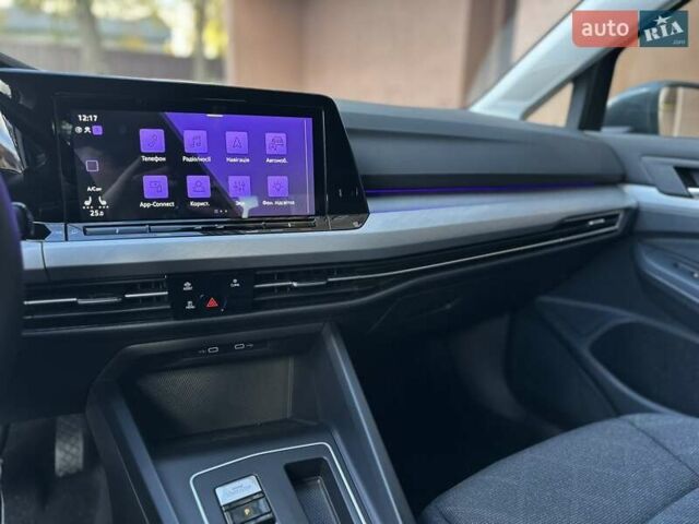 Серый Фольксваген Гольф, объемом двигателя 2 л и пробегом 215 тыс. км за 19300 $, фото 23 на Automoto.ua