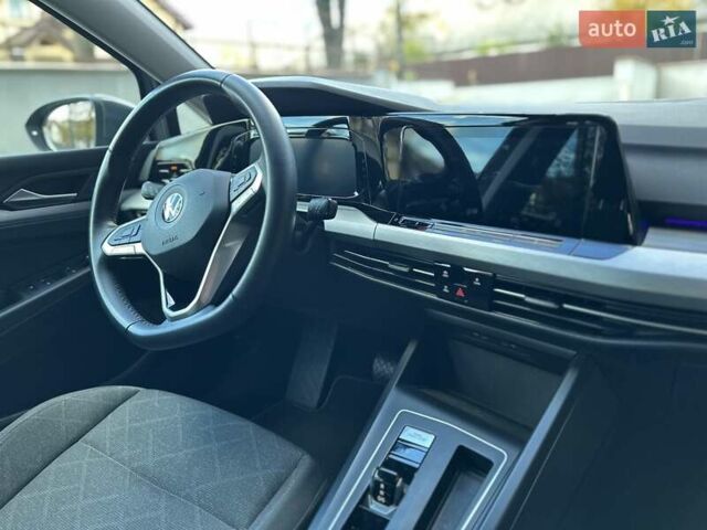 Серый Фольксваген Гольф, объемом двигателя 2 л и пробегом 215 тыс. км за 19300 $, фото 44 на Automoto.ua