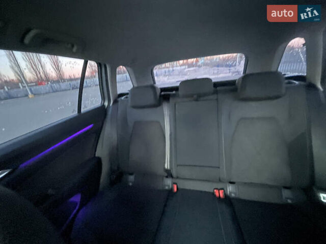 Серый Фольксваген Гольф, объемом двигателя 1.97 л и пробегом 182 тыс. км за 24500 $, фото 32 на Automoto.ua