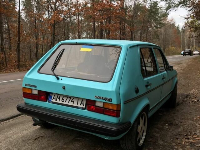 Синий Фольксваген Гольф, объемом двигателя 1.3 л и пробегом 232 тыс. км за 2500 $, фото 3 на Automoto.ua