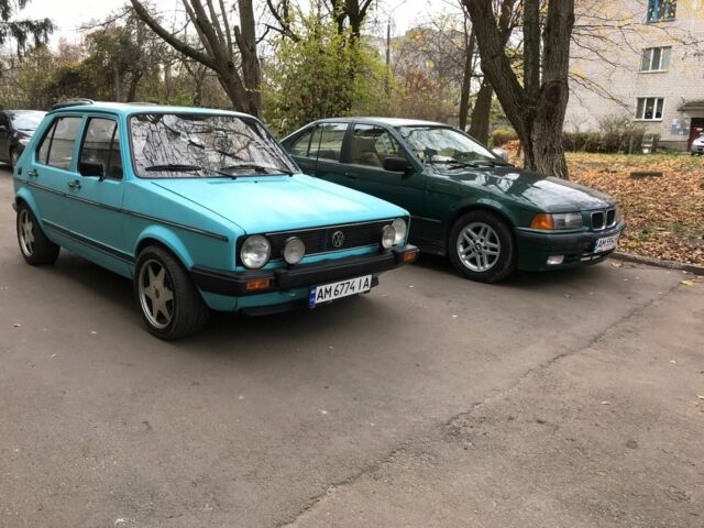 Синий Фольксваген Гольф, объемом двигателя 1.3 л и пробегом 232 тыс. км за 2500 $, фото 6 на Automoto.ua