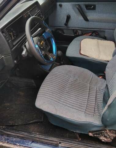 Синій Фольксваген Гольф, об'ємом двигуна 1.78 л та пробігом 370 тис. км за 1300 $, фото 2 на Automoto.ua