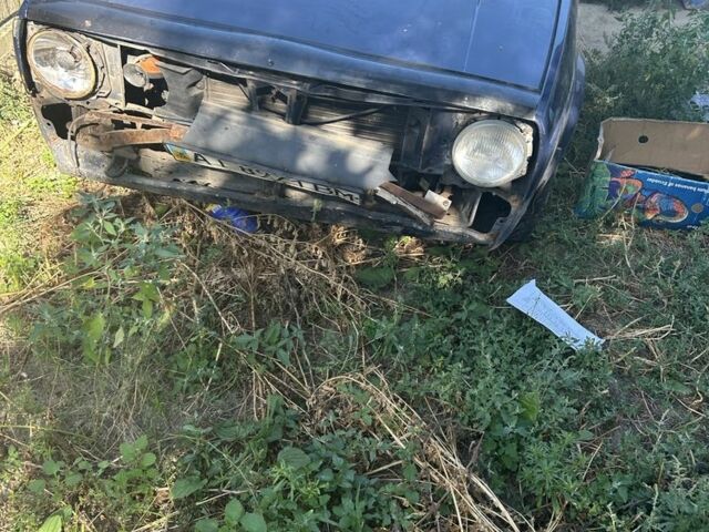 Синий Фольксваген Гольф, объемом двигателя 1.6 л и пробегом 3 тыс. км за 524 $, фото 1 на Automoto.ua