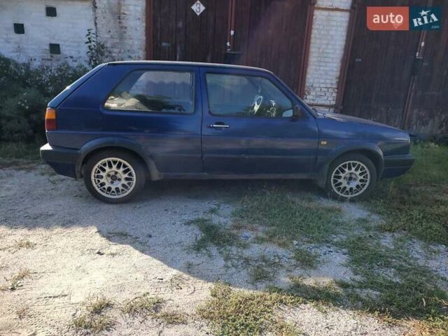 Синій Фольксваген Гольф, об'ємом двигуна 1.3 л та пробігом 300 тис. км за 1650 $, фото 7 на Automoto.ua