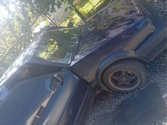 Синий Фольксваген Гольф, объемом двигателя 0 л и пробегом 250 тыс. км за 1100 $, фото 1 на Automoto.ua