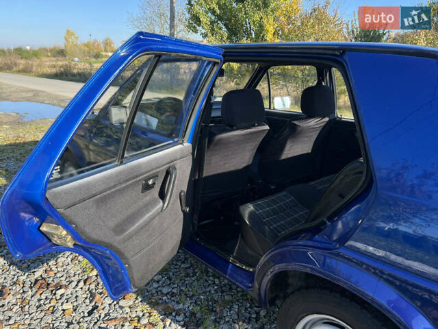 Синий Фольксваген Гольф, объемом двигателя 1.27 л и пробегом 300 тыс. км за 1550 $, фото 15 на Automoto.ua