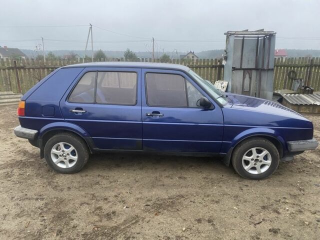 Синий Фольксваген Гольф, объемом двигателя 1.6 л и пробегом 286 тыс. км за 1500 $, фото 6 на Automoto.ua