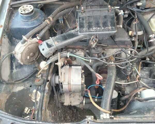 Синий Фольксваген Гольф, объемом двигателя 1.78 л и пробегом 475 тыс. км за 1220 $, фото 7 на Automoto.ua