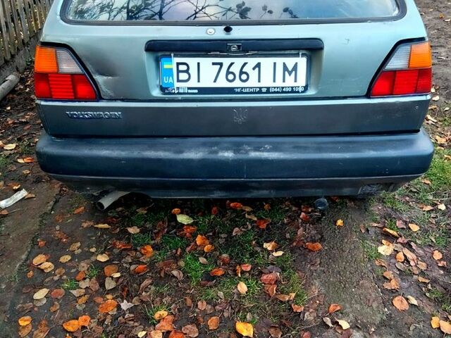 Синий Фольксваген Гольф, объемом двигателя 1.8 л и пробегом 475 тыс. км за 1300 $, фото 1 на Automoto.ua