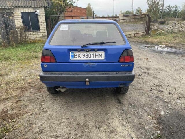 Синій Фольксваген Гольф, об'ємом двигуна 1.8 л та пробігом 400 тис. км за 1400 $, фото 4 на Automoto.ua