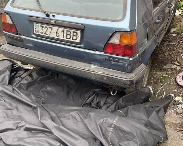 Синий Фольксваген Гольф, объемом двигателя 1.6 л и пробегом 360 тыс. км за 1000 $, фото 2 на Automoto.ua