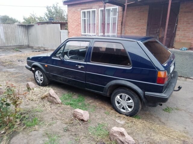 Синий Фольксваген Гольф, объемом двигателя 0 л и пробегом 300 тыс. км за 910 $, фото 2 на Automoto.ua