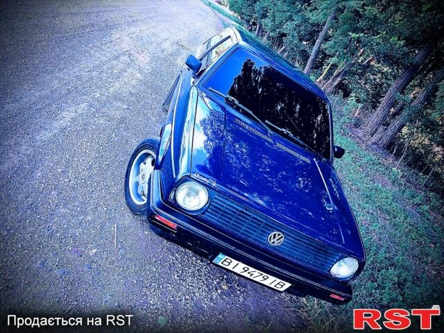 Синій Фольксваген Гольф, об'ємом двигуна 1.8 л та пробігом 80 тис. км за 2100 $, фото 1 на Automoto.ua