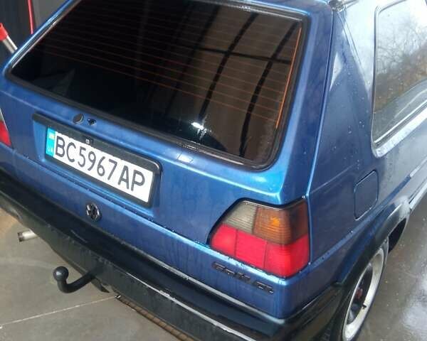 Синий Фольксваген Гольф, объемом двигателя 1.78 л и пробегом 312 тыс. км за 1500 $, фото 2 на Automoto.ua