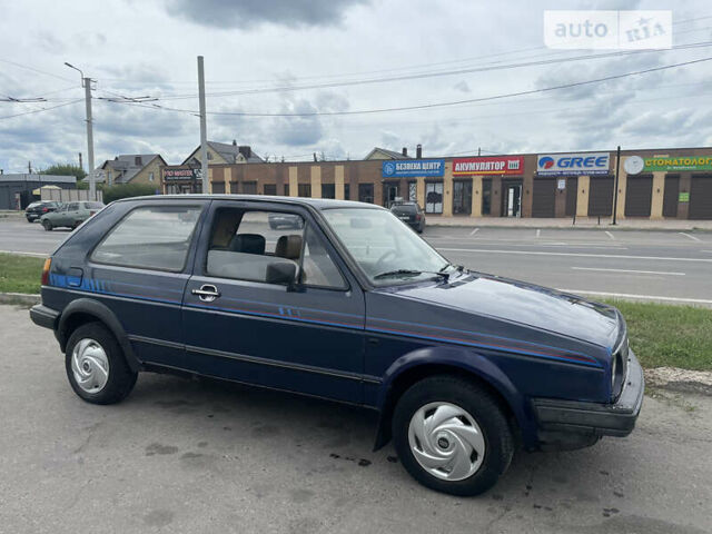 Синій Фольксваген Гольф, об'ємом двигуна 1.3 л та пробігом 250 тис. км за 1100 $, фото 3 на Automoto.ua