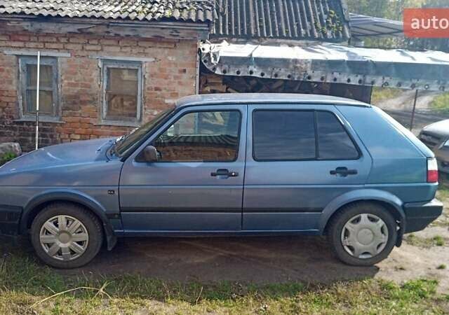 Синий Фольксваген Гольф, объемом двигателя 1.6 л и пробегом 500 тыс. км за 1500 $, фото 7 на Automoto.ua