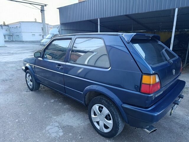 Синий Фольксваген Гольф, объемом двигателя 1.6 л и пробегом 370 тыс. км за 850 $, фото 5 на Automoto.ua