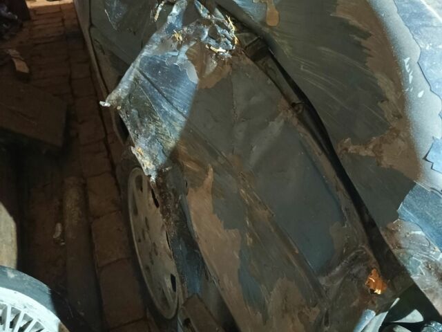 Синий Фольксваген Гольф, объемом двигателя 1.6 л и пробегом 1000 тыс. км за 500 $, фото 6 на Automoto.ua