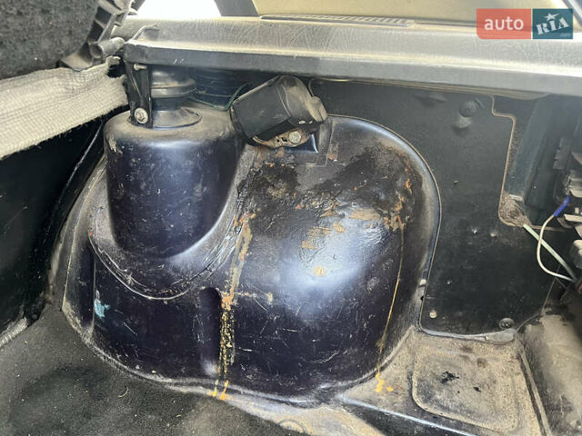 Синий Фольксваген Гольф, объемом двигателя 1.27 л и пробегом 313 тыс. км за 950 $, фото 17 на Automoto.ua