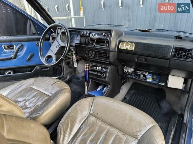 Синій Фольксваген Гольф, об'ємом двигуна 1.3 л та пробігом 256 тис. км за 1400 $, фото 10 на Automoto.ua