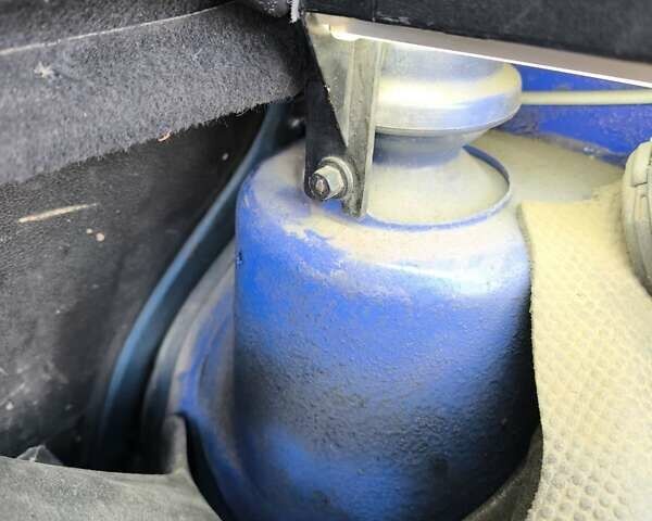 Синій Фольксваген Гольф, об'ємом двигуна 1.3 л та пробігом 714 тис. км за 1500 $, фото 12 на Automoto.ua