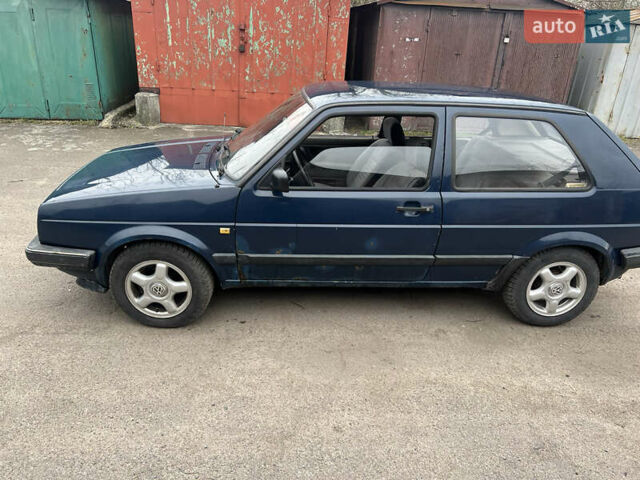 Синий Фольксваген Гольф, объемом двигателя 1.27 л и пробегом 313 тыс. км за 950 $, фото 2 на Automoto.ua
